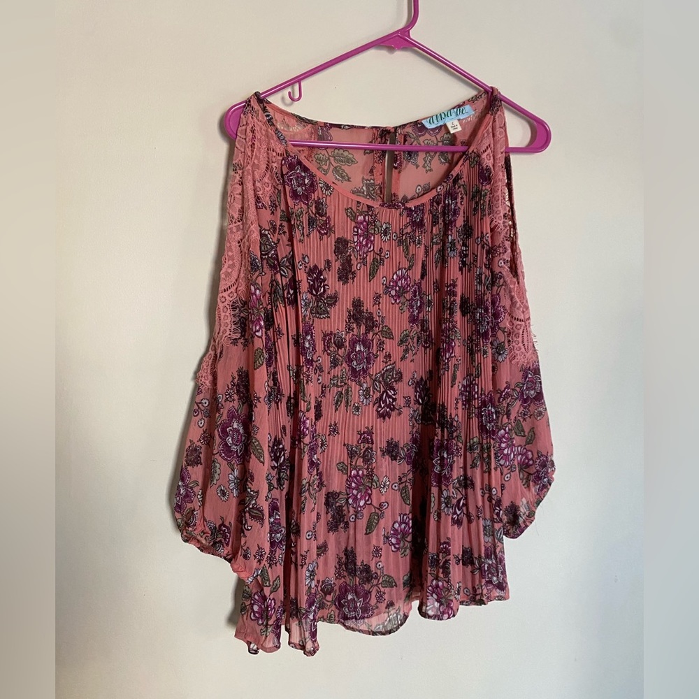 Francesca’s blouse